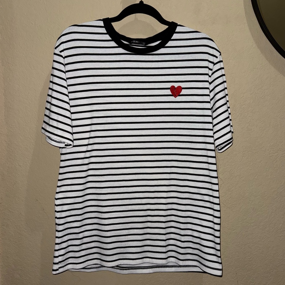 SHEIN Heartbreak Men’s Striped Tee - M